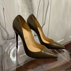 Christian Louboutin So Kate (39.5)